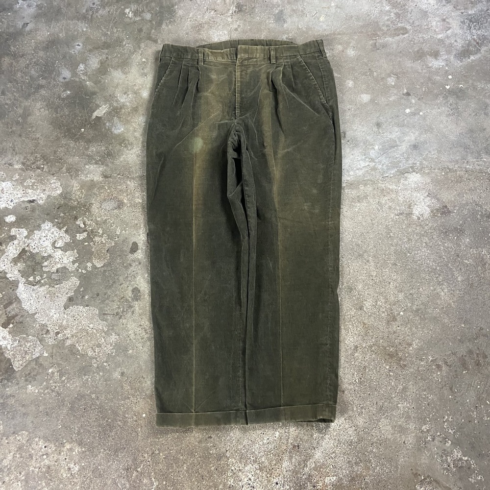 Vintage 80s Eddie Bauer Corduroy Pants Size 38x30 Green Pleated Straight Fit